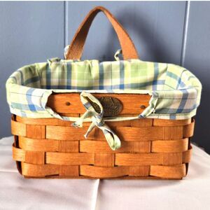 Peterboro One Handle Hardwood Basket With Plaid Liner and Brass Medallion